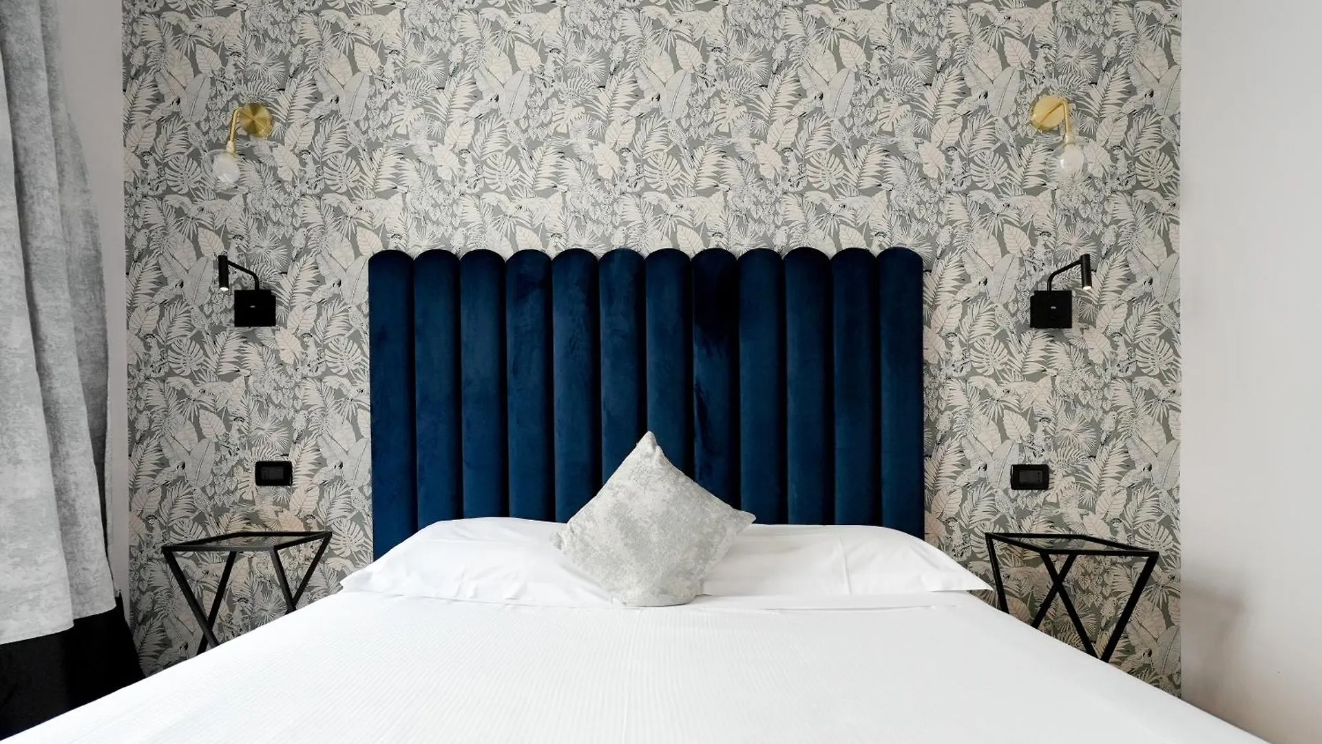 בית הארחה רומא R-Home Fine Rooms Guesthouse